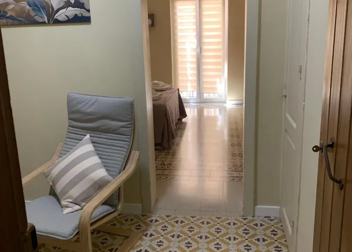 La Vista Al Di Sopra Dei Tetti * Cefalù